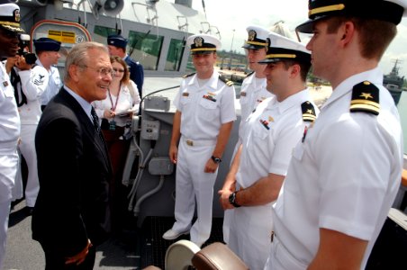 Defense.gov News Photo 060604-N-0696M-240