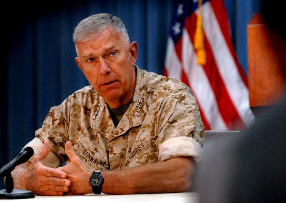 Defense.gov News Photo 080827-N-2855B-096