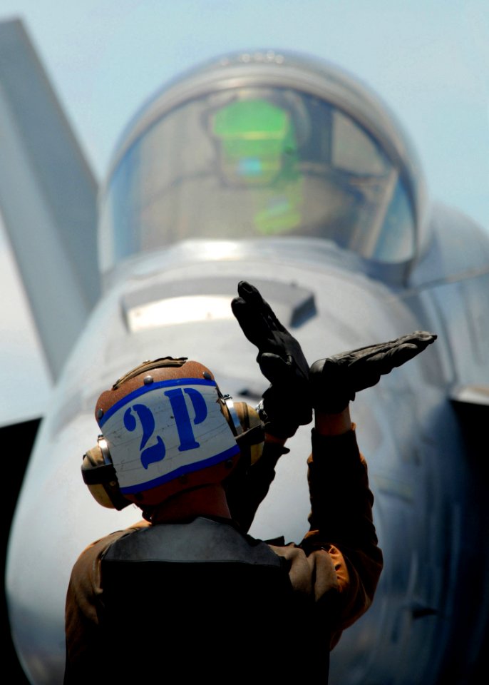 Defense.gov News Photo 080414-N-7981E-067