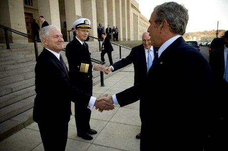 Defense.gov News Photo 071129-N-0696M-094