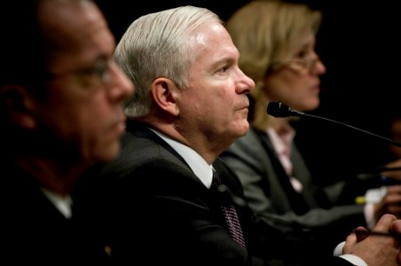 Defense.gov News Photo 080206-N-0696M-214