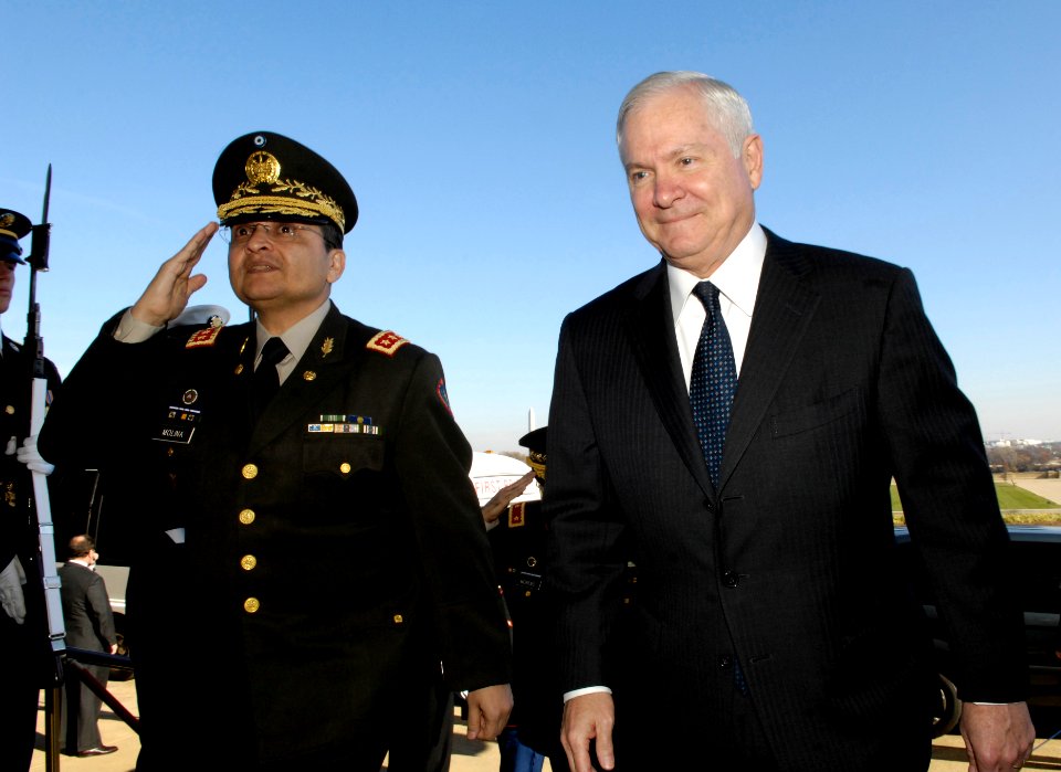 Defense.gov News Photo 081203-N-2855B-010