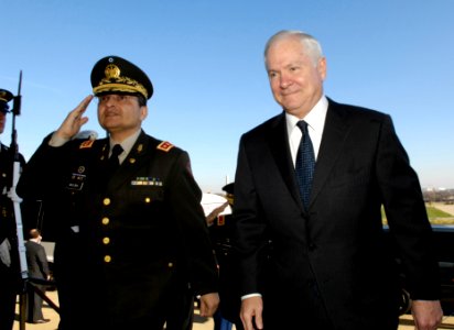Defense.gov News Photo 081203-N-2855B-010
