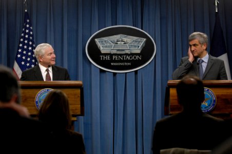 Defense.gov News Photo 090303-N-2855B-019