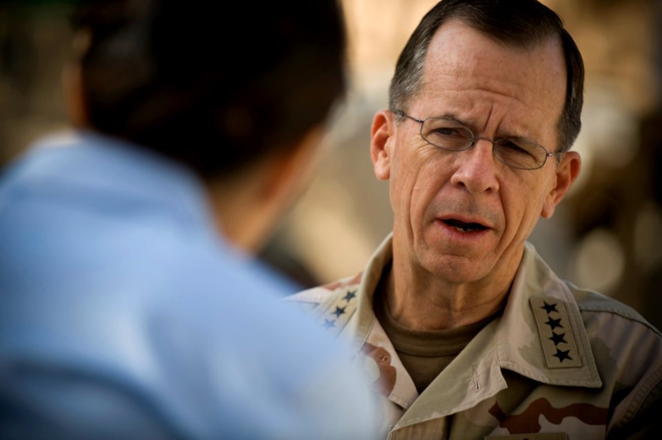 Defense.gov News Photo 090422-N-0696M-026