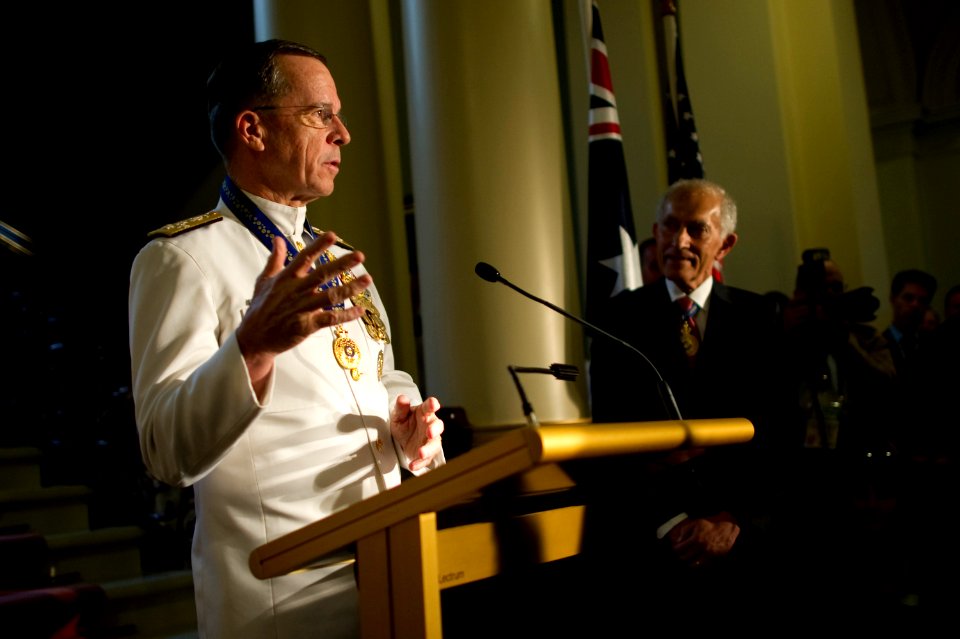 Defense.gov News Photo 101107-N-0696M-117 - Chairman of the Joint Chiefs of Staff Adm. Mike Mullen thanks audience members after being presented the Officer of the Order of Australia in