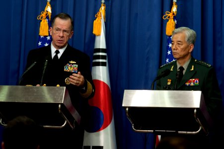 Defense.gov News Photo 101208-N-0696M-146 - Chairman of the Joint Chiefs of Staff Adm. Mike Mullen U.S. Navy and Chairman of the South Korean Joint Chiefs of Staff Gen. Han Min-koo address photo