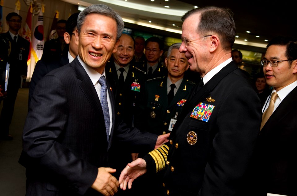Defense.gov News Photo 101208-N-0696M-066 - Chairman of the Joint Chiefs of Staff Adm. Mike Mullen U.S. Navy is greeted by South Korean Minister of Defense Kim Kwan-jin during meetings in