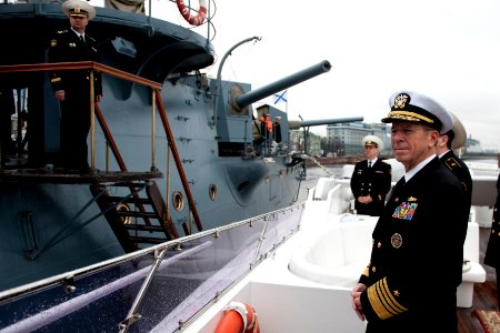 Defense.gov News Photo 110507-N-TT977-015 - Chairman of the Joint Chiefs of Staff Adm. Mike Mullen U.S. Navy pulls away from the Russian World War I era cruiser Aurora in St. Petersburg