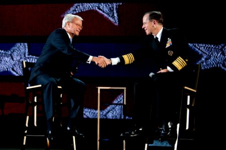 Defense.gov News Photo 110509-N-TT977-166 - Chairman of the Joint Chiefs of Staff Adm. Mike Mullen U.S. Navy thanks Tom Brokaw after appearing at the 2011 Robin Hood Foundation Gala in New
