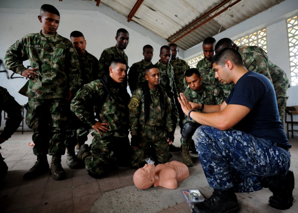 Defense.gov News Photo 110606-N-NY820-074 - U.S. Navy Petty Officer 2nd Class Antonio Carranza a hospital corpsman conducts CPR training with Colombian naval infantrymen during a Continuing
