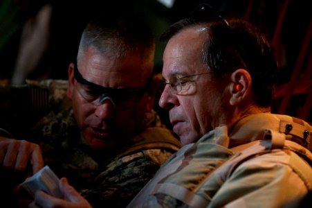 Defense.gov News Photo 110419-N-TT977-250 - Commander of the 101st Airborne Division Maj. Gen. John F. Campbell briefs Chairman of the Joint Chiefs of Staff Adm. Mike Mullen during a visit to