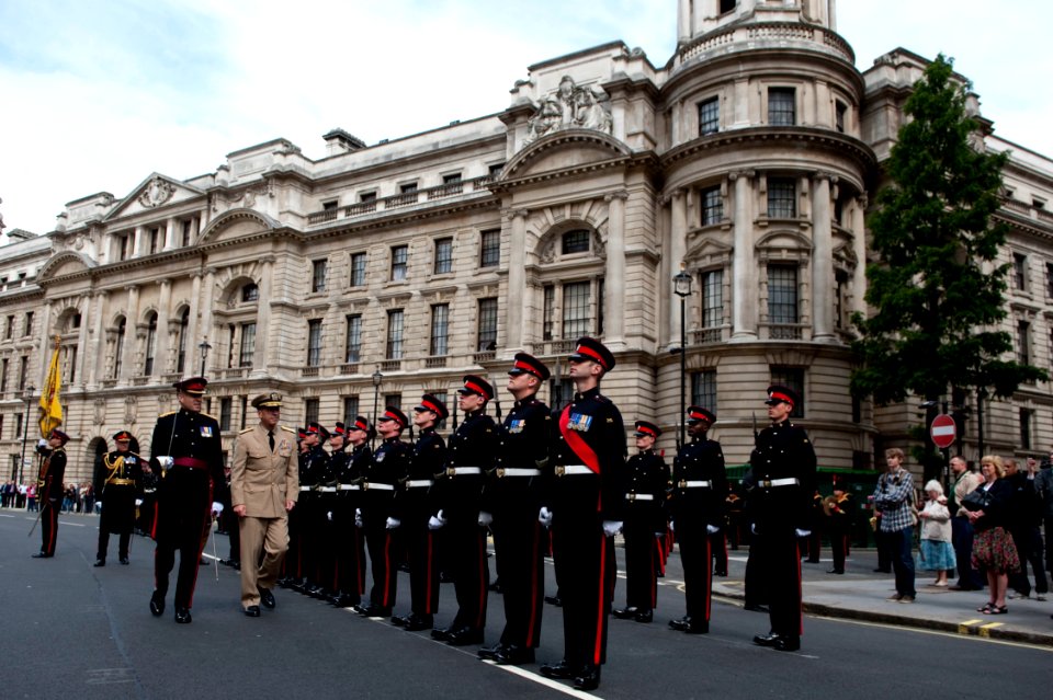 Defense.gov News Photo 110610-N-TT977-197 - Chairman of the Joint Chiefs of Staff Adm. Mike Mullen reviews British troops during a ceremony welcoming him to London England on June 10 2011