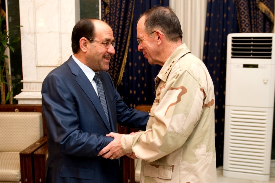 Defense.gov News Photo 110801-N-TT977-346 - Chairman of the Joint Chiefs of Staff Adm. Mike Mullen greets Iraqi Prime Minister Nouri al-Maliki in Baghdad on Aug. 1 2011. Mullen is on a