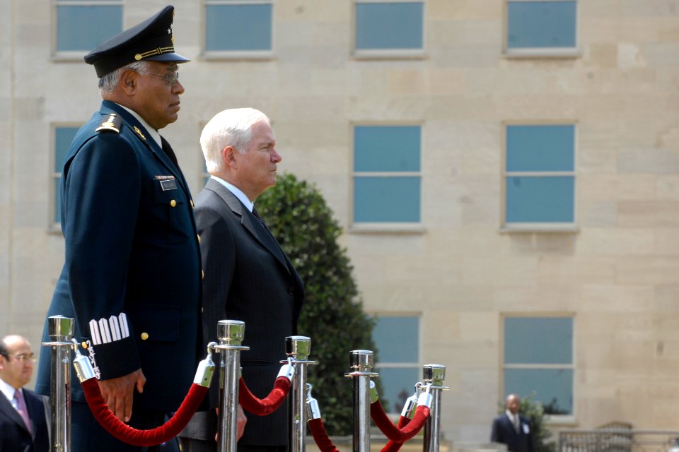 Defense.gov photo essay 090730-N-2855B-102