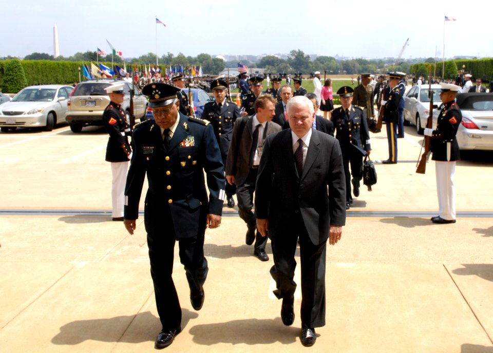 Defense.gov photo essay 090730-N-2855B-057