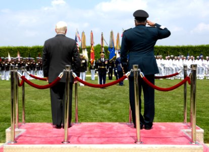 Defense.gov photo essay 090730-N-2855B-018