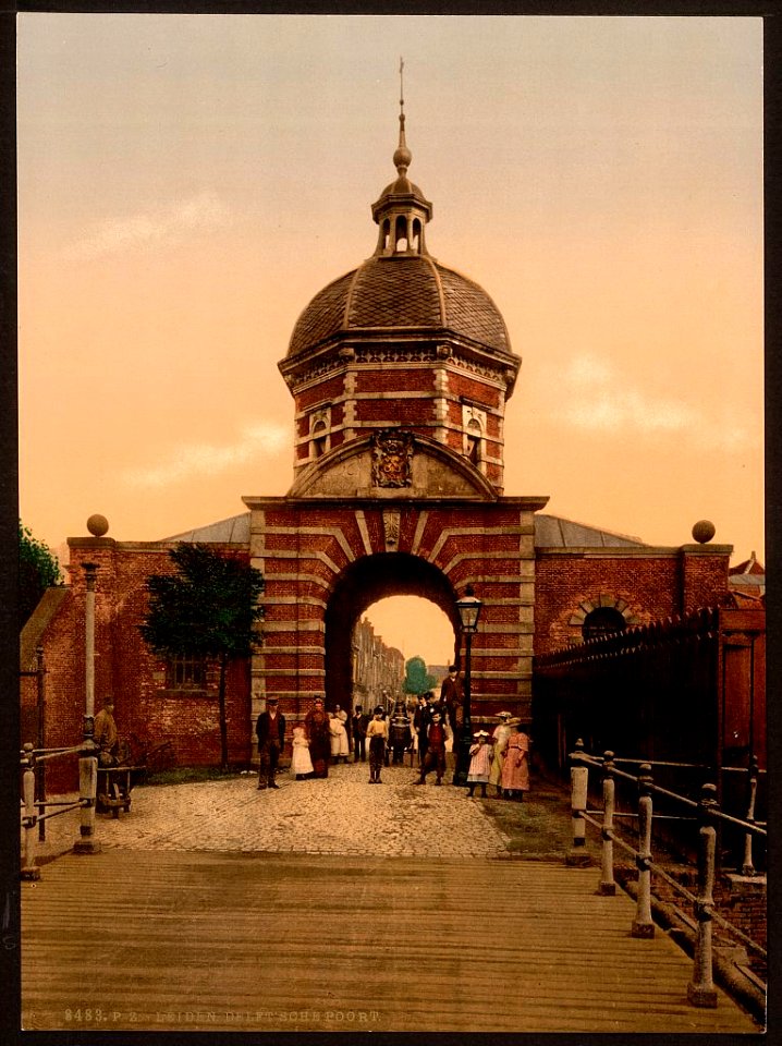 Delft Gate, Leyden, (i.e., Leiden) Holland (LOC)
