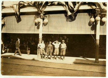 Delivery boys for Hammel Department Stores. LOC nclc.03955