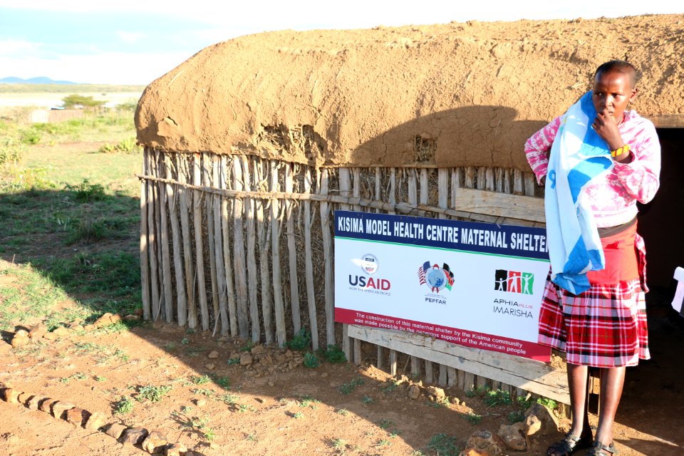 Delivering essential health services and information in the northern arid lands - Samburu County (18242237879)