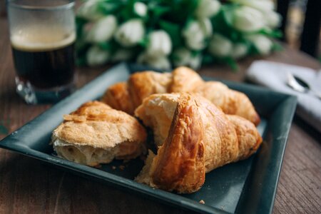 Breakfast snack black