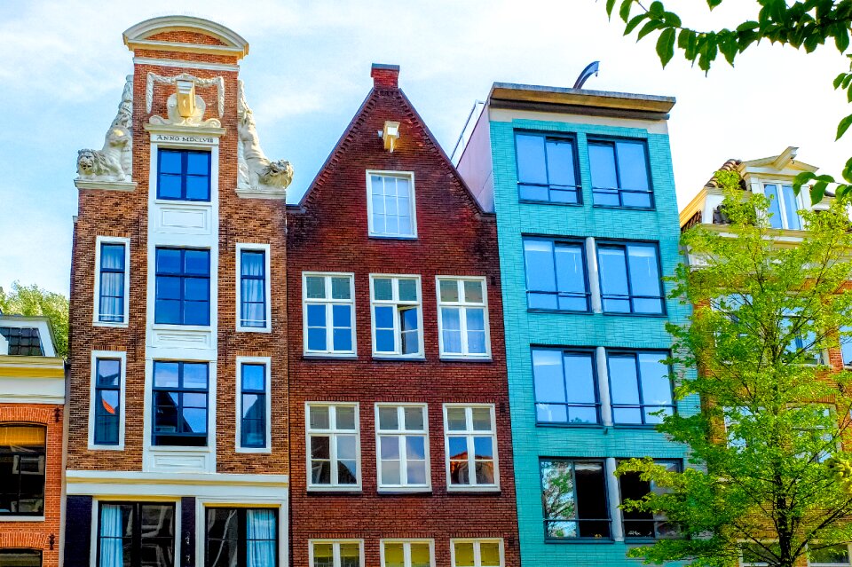 Facade brick architecture