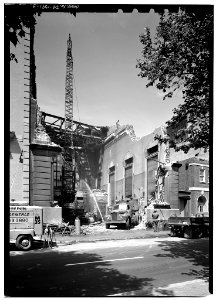 Demolition scene - Bank of North America, 305-307 Chestnut Street, Philadelphia, Philadelphia County, PA - 3