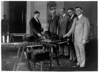 Demonstration of safety control device for railroad crossing before members of Congress at the Capitol today LCCN91785783