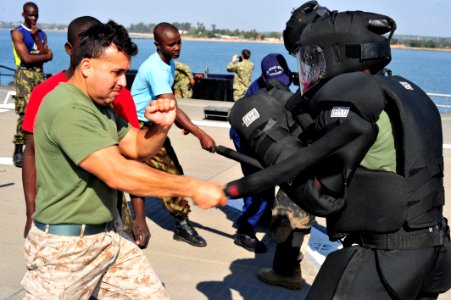 Demonstrating baton strikes - 120613-N-UG232-023 (7395382786)