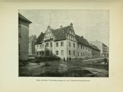 Den ældste Christianiagaard, nu Garnisonssygehuset. - Gamle Christiania-Billeder (1893) - 0111.1 photo