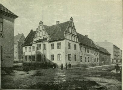 Den ældste Christianiagaard, nu Garnisonssygehuset. - Gamle Christiania-Billeder (1893) - 0111.1 (cropped) photo