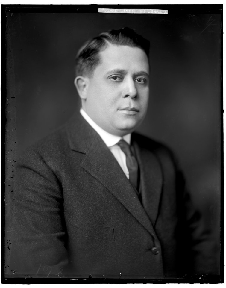DeNEGRI, RAMON P. LCCN2016859485