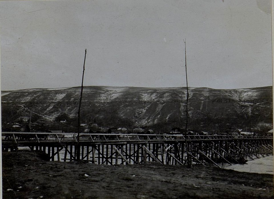 Die wiederhergestellte Dnjesterbrücke bei Doroschoutz. (BildID 15451412)