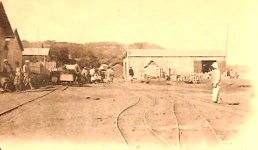 Diego Suarez - Place de la Douane dans la ville basse