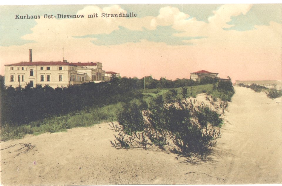 Dievenow - Kurhaus mit Strandhalle
