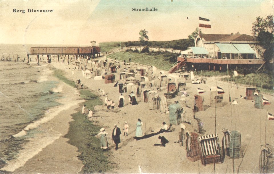 Dievenow - Strandhalle-002