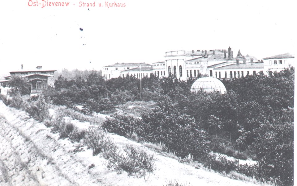 Dievenow - Strand und Kurhaus