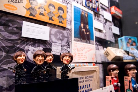 DIG13762-003 - Ladies and Gentlemen... the Beatles! exhibit at LBJ Presidential Library, Austin, TX, 2015-06-12 10.56.43