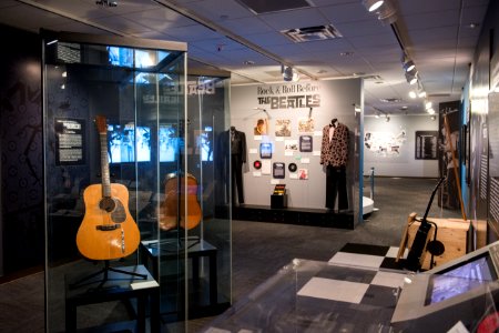 DIG13766-011 - Ladies and Gentlemen... the Beatles! exhibit at LBJ Presidential Library, Austin, TX, 2015-06-23 16.12.32