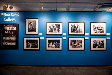 DIG13766-025 - Ladies and Gentlemen... the Beatles! exhibit at LBJ Presidential Library, Austin, TX, 2015-06-23 16.08.29