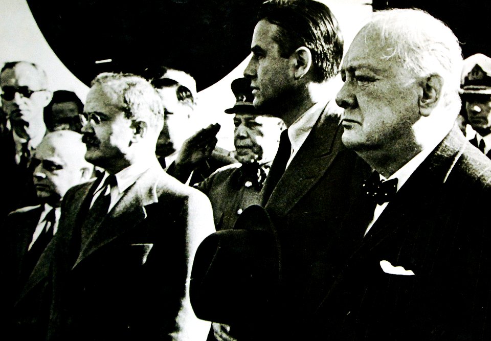 Dignitaries reviewing troops at Moscow Civil Airport, Moscow Conference, 1942 (24402043125)