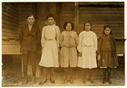 Dillon Mills, Dillon S.C. (Boy) Ransom English-doffs, been in mill 6 years. (Next) Florence Burr-runs 5 sides. In mill 4 years. (Next) Bessie English - 3 sides, 3 years in mill. (Next) LOC nclc.01496