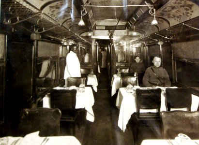 Dining car of the American Dining Car Service, Tours, France, 1919, AEF, WWI (30324115000) photo