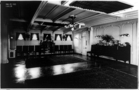 Dining room on the presidential yacht Mayflower LCCN89711957