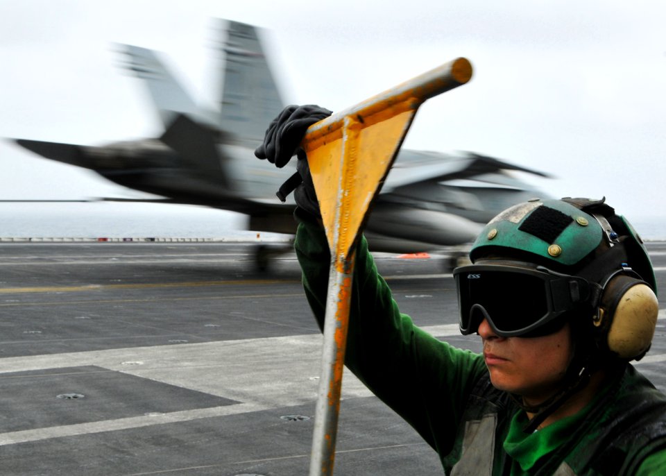 Directing and handling the planes aboard the USS Abraham Lincoln DVIDS109664