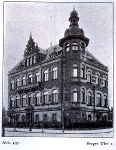 Direktionsgebäude der Dampfschifffahrtsgesellschaft für den Nieder- und Mittelrhein am Berger Ufer 1 in Düsseldorf, erbaut von Klein & Dörschel im Jahre 1898 photo