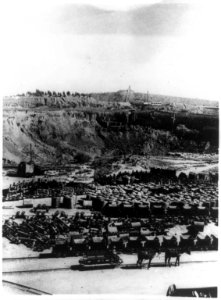 Disabled trucks at the Wesselton Diamond Mine, South Africa LCCN92521092