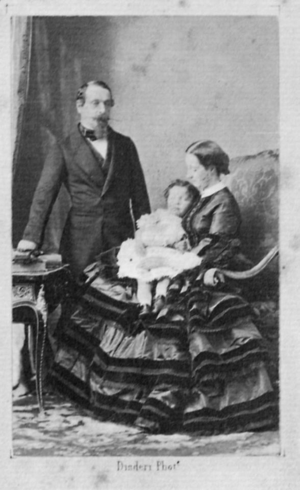 Disdéri, André Adolphe Eugène - Kaiser Napoleon III. mit Familie (Zeno Fotografie)