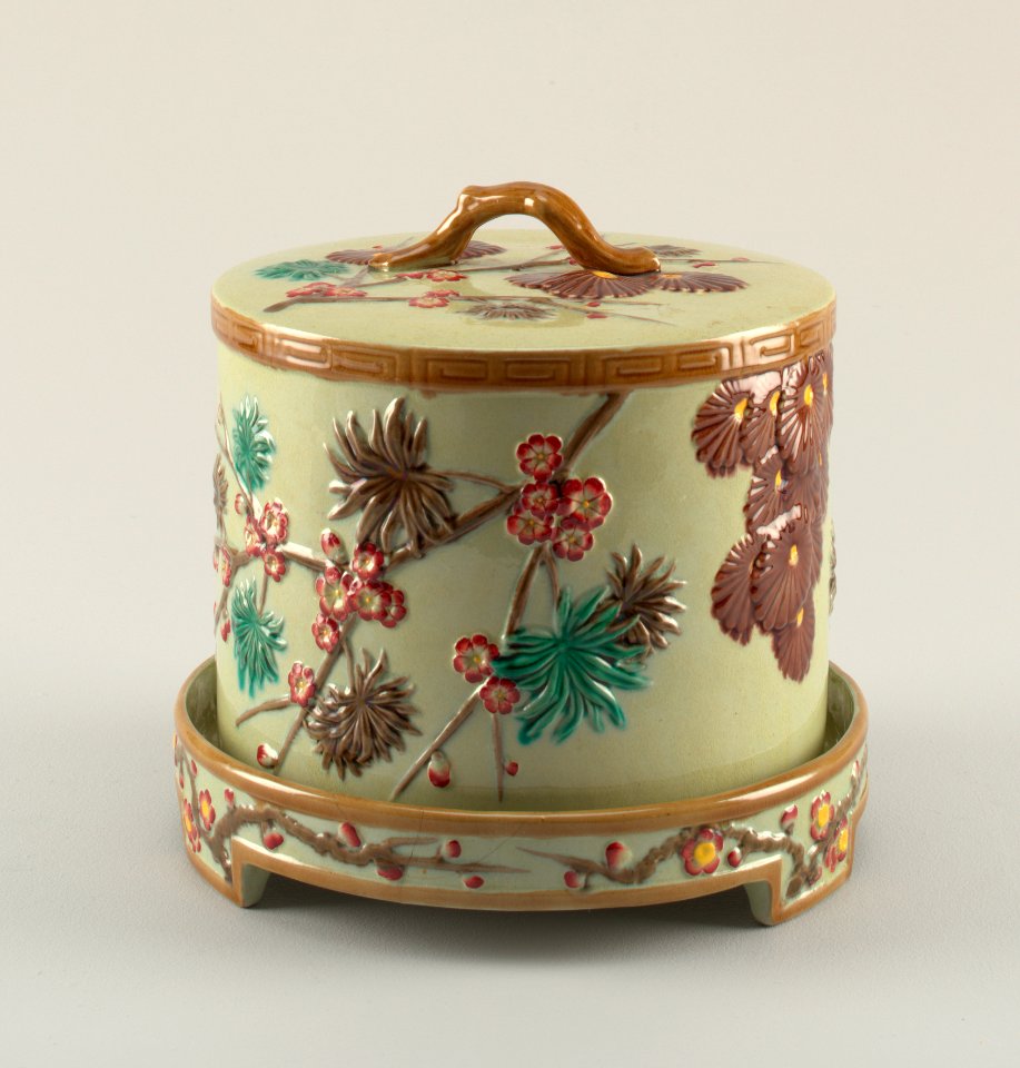 Dish And Cover (England), ca. 1880 (CH 18806101)