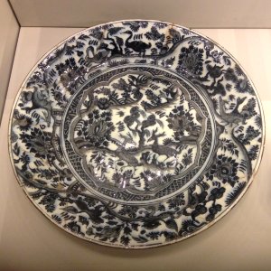 Dish in the blue-and-white Chinese style - IMJ 87.156.235